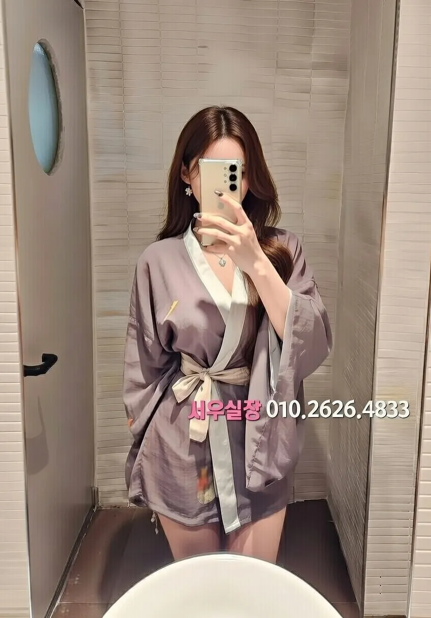 광장코아 셔츠룸 프리미엄 라인업 9번 프로필