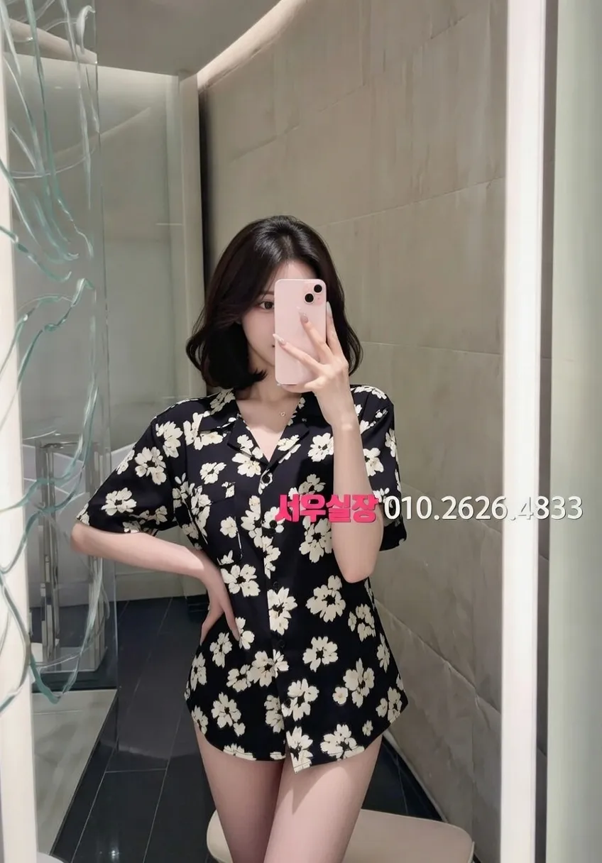 광장코아 노래방 프리미엄 라인업 6번 프로필