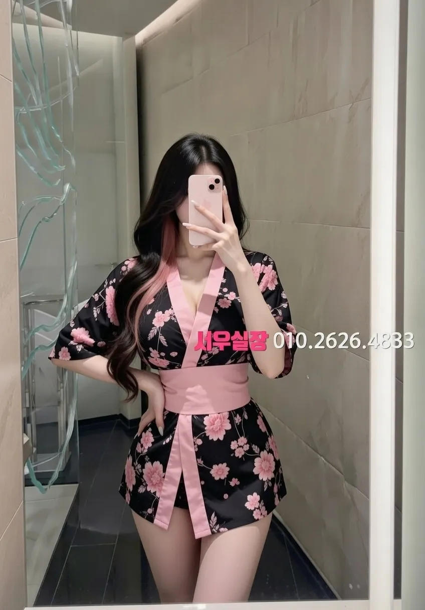 광장코아 룸싸롱 프리미엄 라인업 4번 프로필