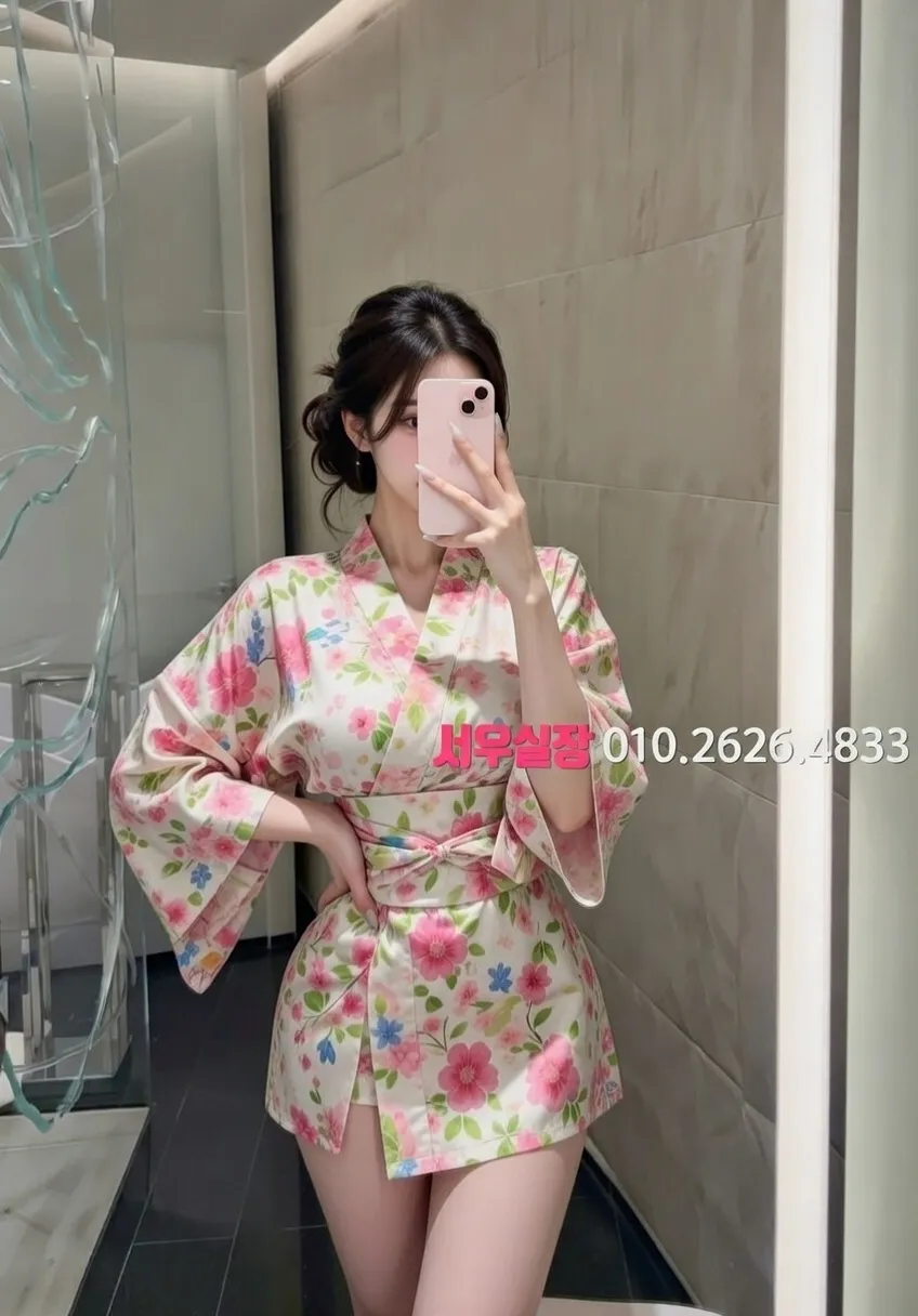 광장코아 풀싸롱 프리미엄 라인업 9번 프로필