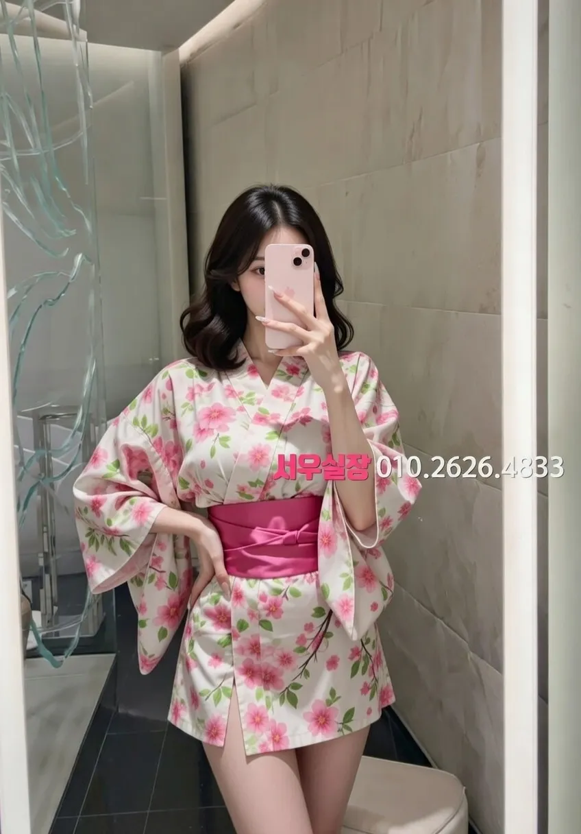 광장코아 쓰리노 프리미엄 라인업 6번 프로필