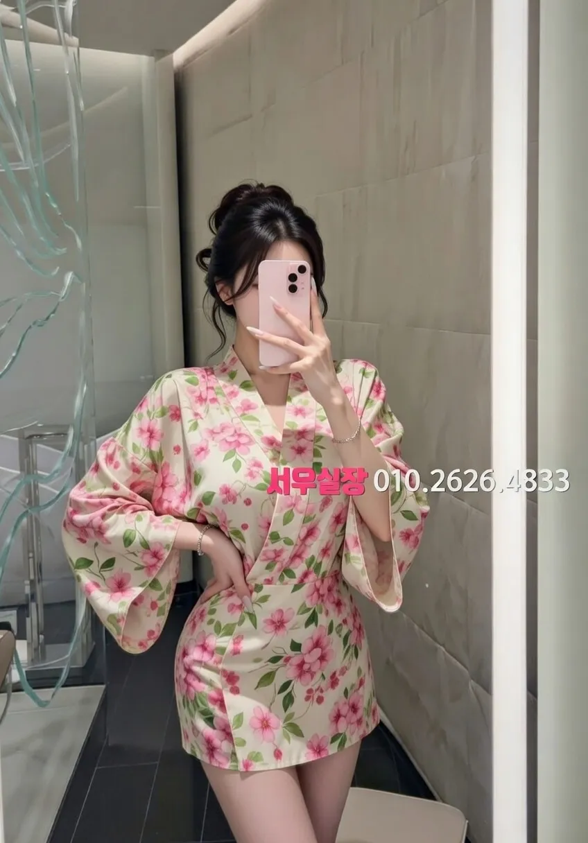 광장코아 다국적노래방 프리미엄 라인업 40번 프로필